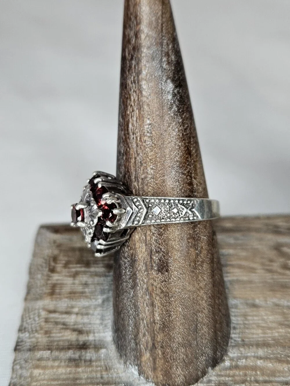 Pranda CNA Vintage Sterling Silver Garnet Marcasite Square Halo Ring Size 8